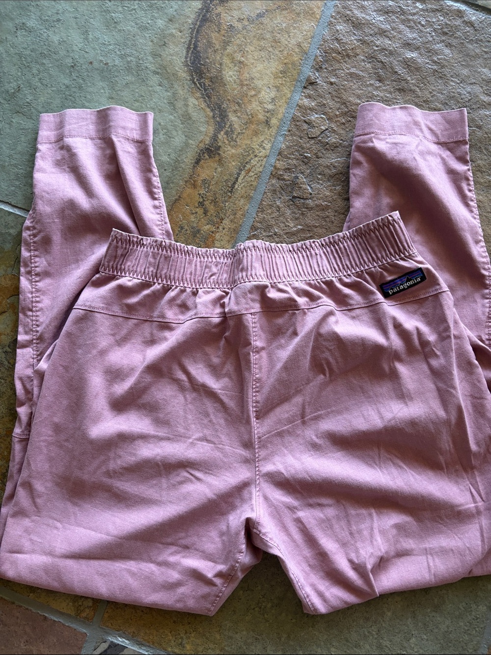 Patagonia Womens Rose Pink Elastic-Waist Capris